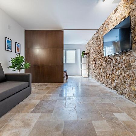 טראגונה Stone Wall Apartment En Barri Port Maritim מראה חיצוני תמונה