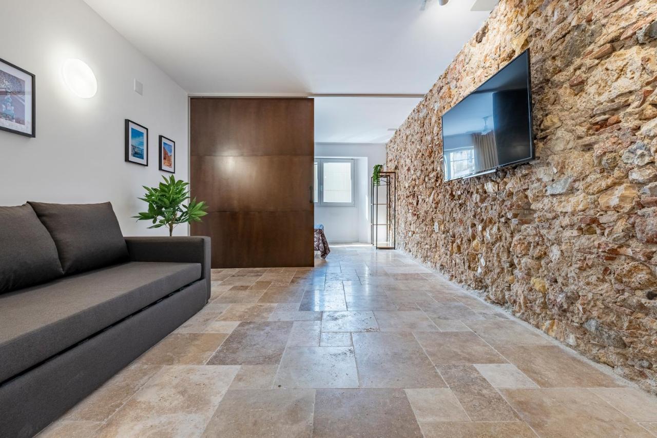 טראגונה Stone Wall Apartment En Barri Port Maritim מראה חיצוני תמונה