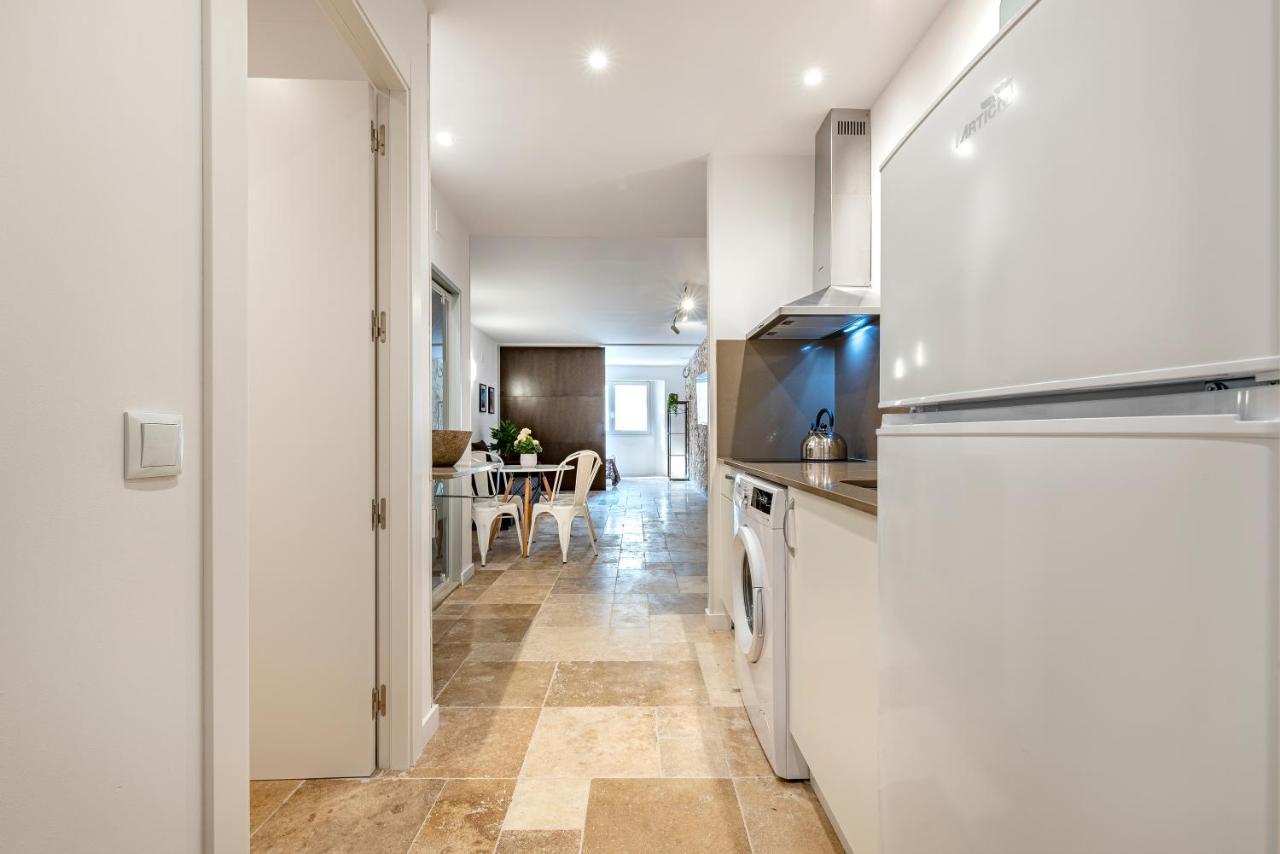 טראגונה Stone Wall Apartment En Barri Port Maritim מראה חיצוני תמונה
