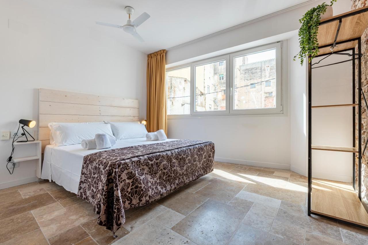 טראגונה Stone Wall Apartment En Barri Port Maritim מראה חיצוני תמונה